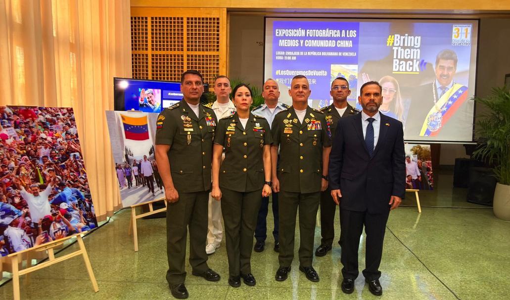 Desde Beijing se habló alto y claro: #我们要他们回来